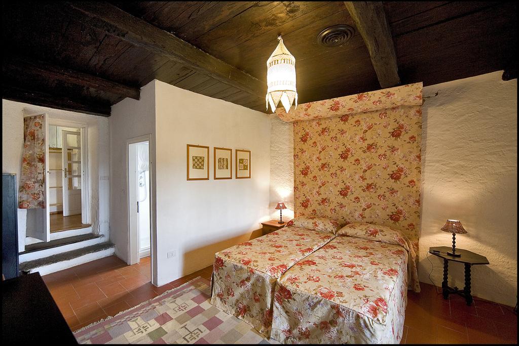 Agriturismo Famiglia Al Castello Di Bagnolo Bagnolo Piemonte Room photo
