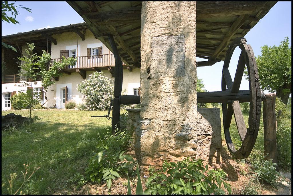 Agriturismo Famiglia Al Castello Di Bagnolo Bagnolo Piemonte Room photo