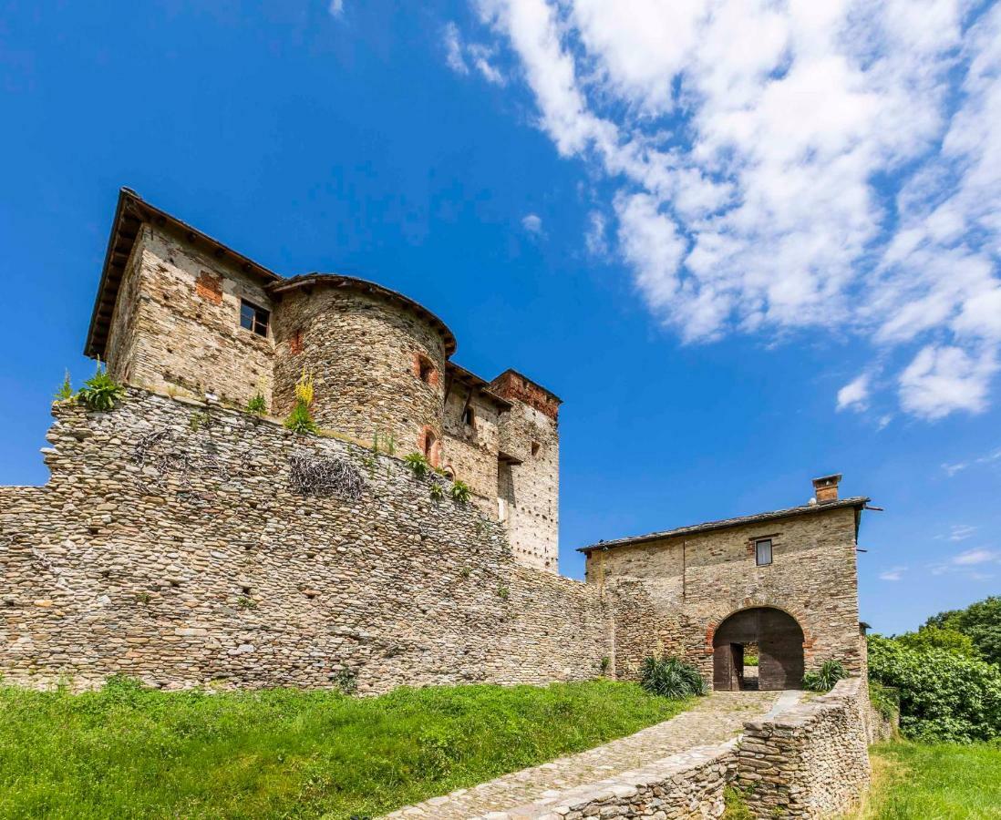 Agriturismo Famiglia Al Castello Di Bagnolo Bagnolo Piemonte Exterior photo