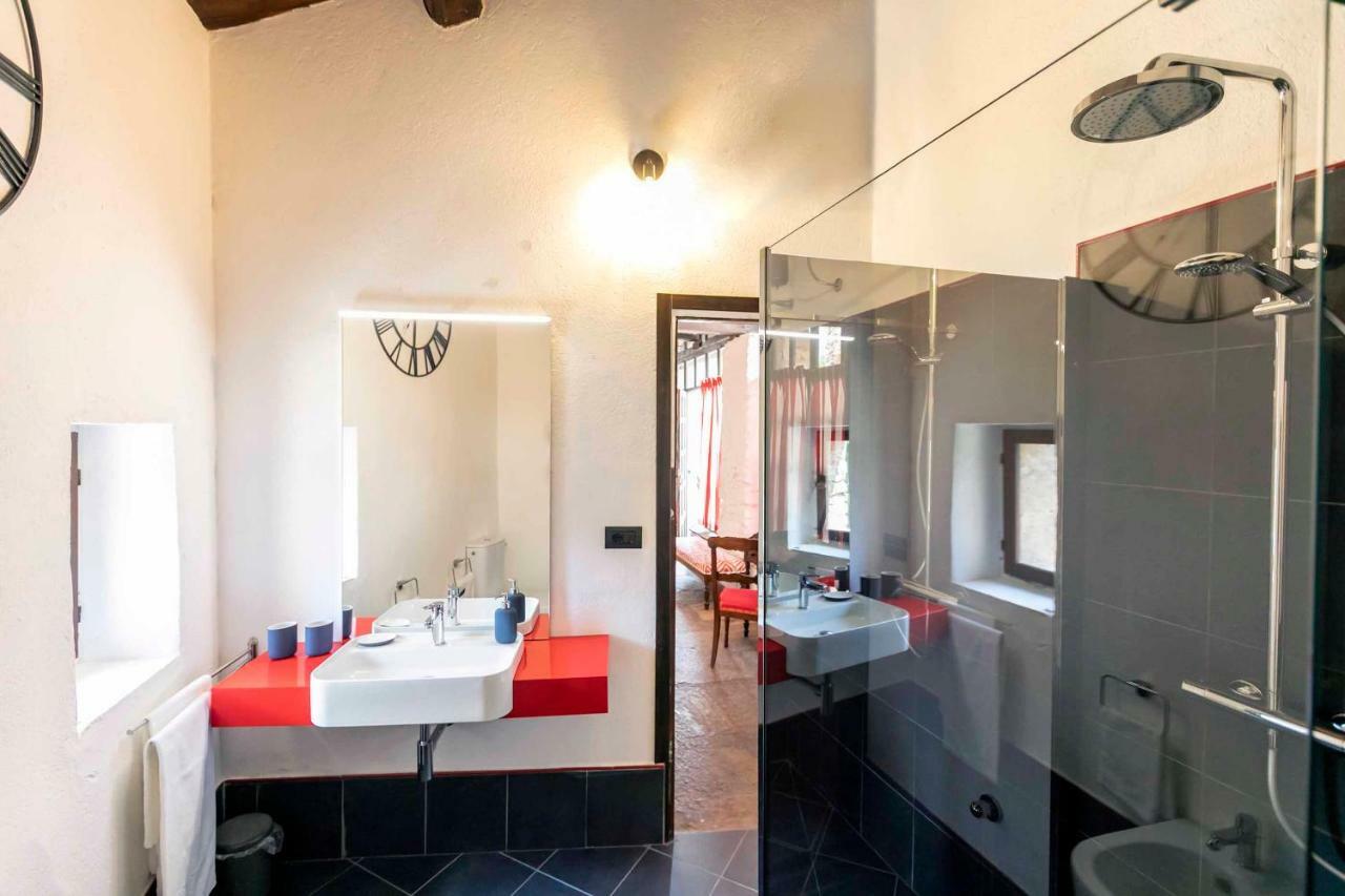Agriturismo Famiglia Al Castello Di Bagnolo Bagnolo Piemonte Exterior photo