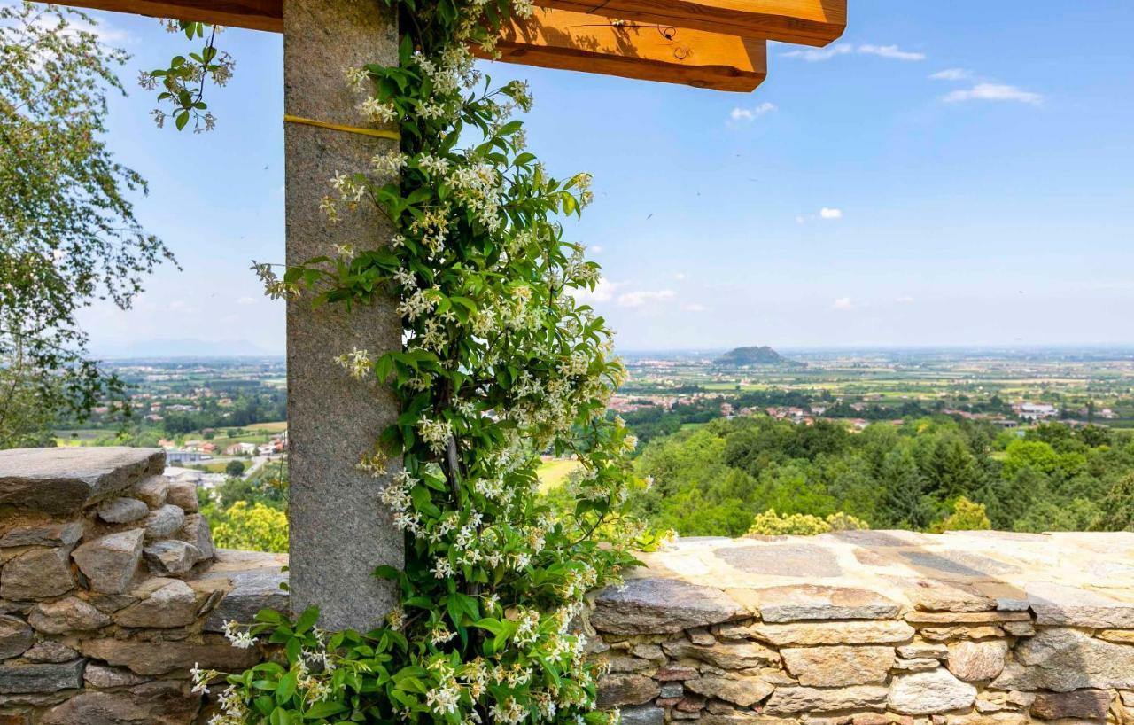 Agriturismo Famiglia Al Castello Di Bagnolo Bagnolo Piemonte Exterior photo